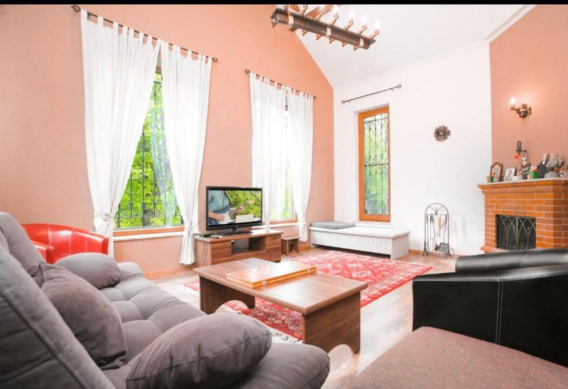 Dilijan Dream House! 3 Bedroom Amazing Villa In National Park! 외부 사진